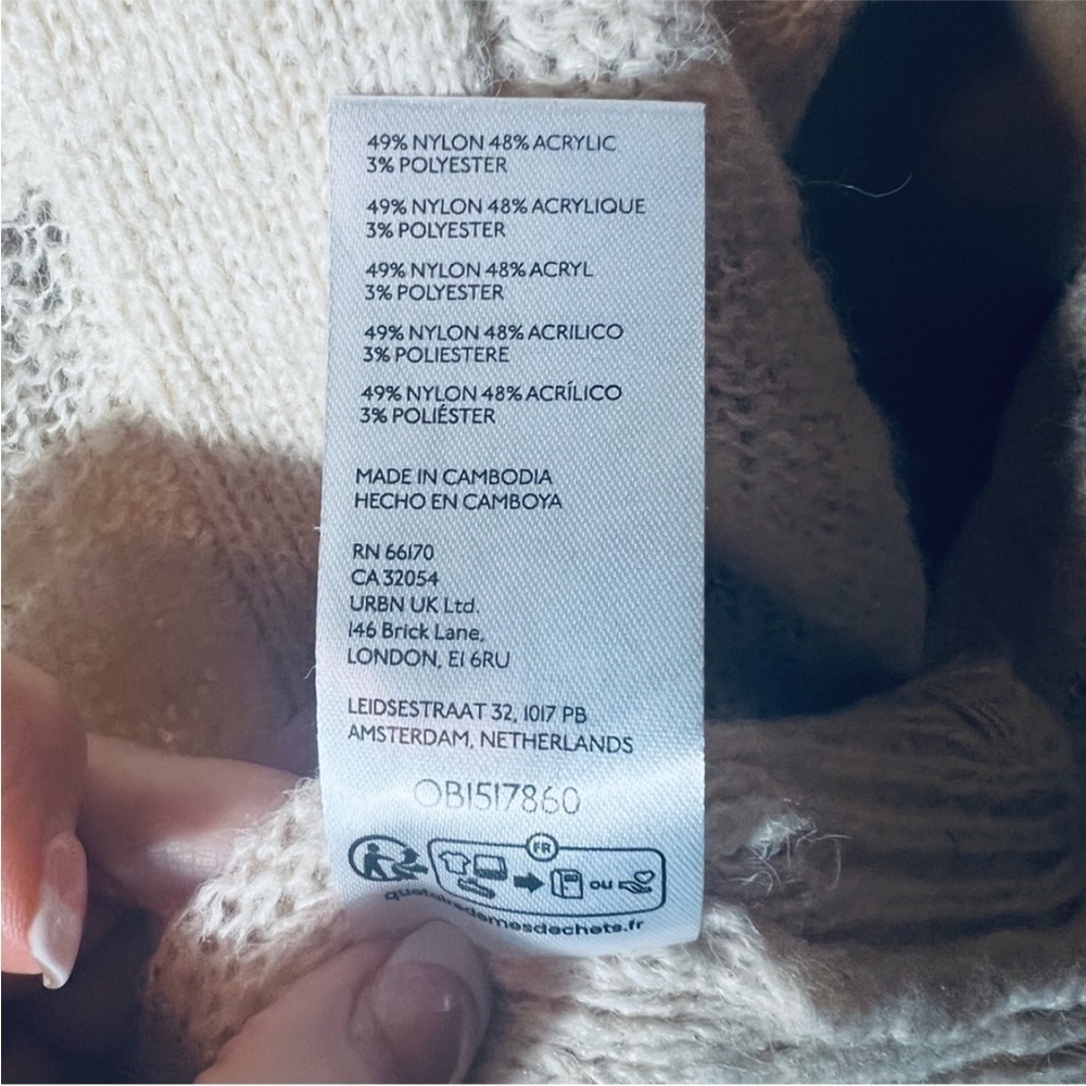 Cream Cable Knit Button Down Cardigan Oversized - Picture 9 of 9